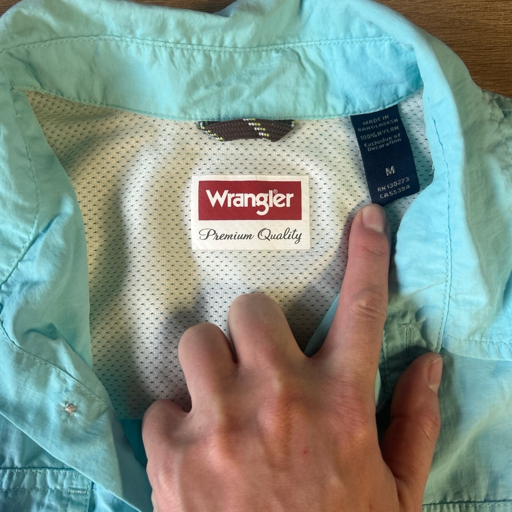 Wrangler Aqua Blue Short-Sleeve Button Front Shirt
